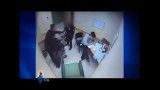 برخورد خشن پلیس آمریکا با یک معلول