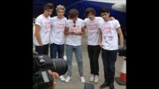 One Direction meeting fans in airplane