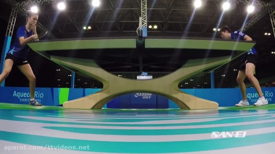 کف پوش سبز سالن پینگ پنگ در المپیک ریو