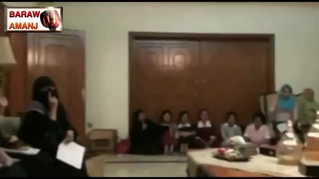 33 زن همزمان مسلمان می شوند!!