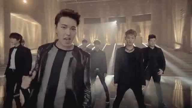 موزیک ویدیو Hero  از Super Junior