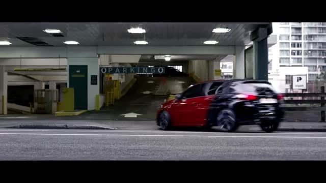 رسمی - تعقیب و گریز با پژو 308 GTi با کیفیت HD
