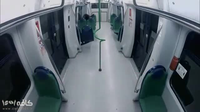 دوربین مخفی ترسناک حمله زامبی در مترو