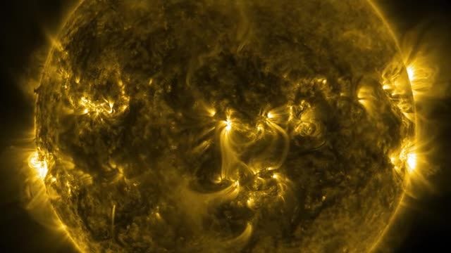 انتشار تصاویر حیرت آور خورشید توسط ناسا