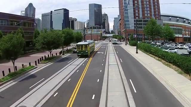 First Ride on Charlotte&#039;s New Streetcar - CityLinx Gold
