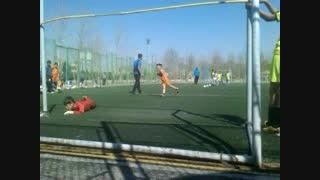 دروازبان مستعد 7 ساله مدرسه فوتبال پارسیان ورامین