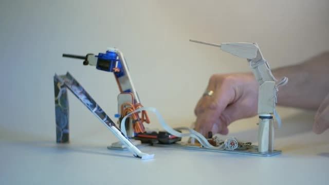 ساخت بازوی رباتیک کوچک با 4 سروو_آردوینو