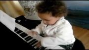 پیانو  برای همه -  نوزاد 12 ماهه