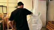 گیتار طراحی شده مایک شینودا Linkin park