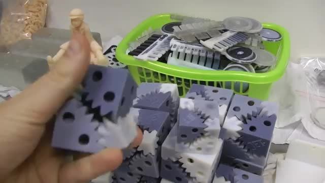 ساخت انواع نمونه های متحرک با پرینتر سه بعدی