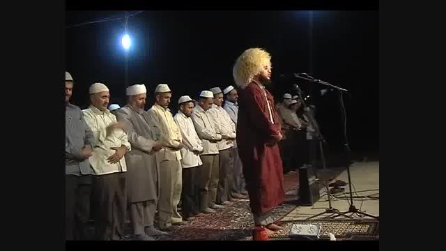 نماز تراویح با لباس سنتی ترکمن صحرا