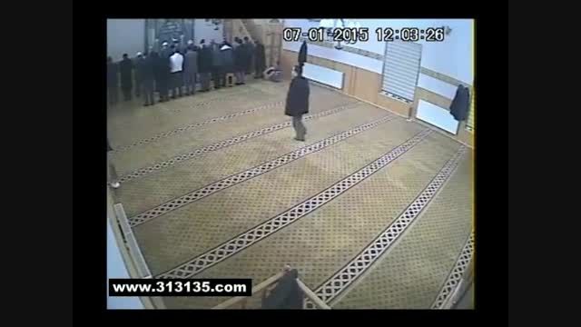 شیطنت کودکانه در مسجد