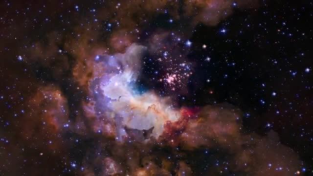 پرواز در میان کهکشان ها بمناسبت 25 سالگی تلسکوپ هابل