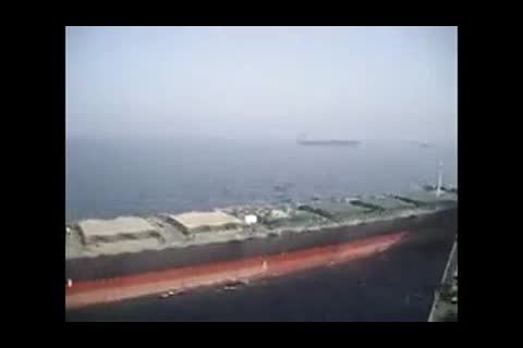 برخورد دو کشتی به هم در خلیج فارس