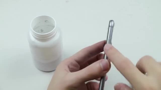What Happens If You Pour Gallium on an iPhone 6?
