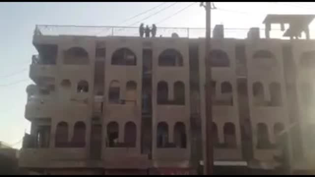 پرتاب از ساختمان توسط تروریست های داعش