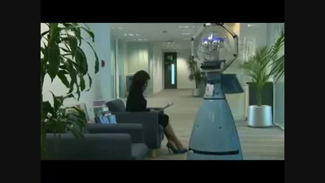 رباتی که حرکات مشکوک را گزارش می کند - امروز آنلاین