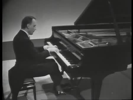 Michelangeli - Scarlatti Sonata in  B minor