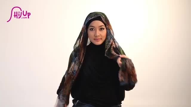 فیلم آموزش بستن شال و روسری
