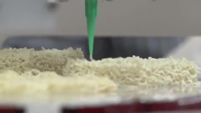 دسر ساخته شده با پرینتر سه بعدی غذا ساز