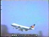تصادف یک هواپیما با انسان