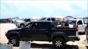 Mazda BT50 sacando Toyota Hilux en Playa los cocos