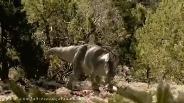 آلوسورس-دایناسوری با چشمان خوفناک و آرواره قدرتمند