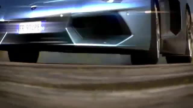 لامبورگینی Aventador در مقابل هواپیما - Fifth Gear