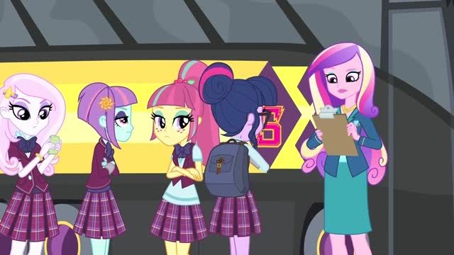 friendship games twilight tries to get into the bus