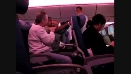 مرد هندی که برای اولین بار سوار هواپیما شد ...خخخخ