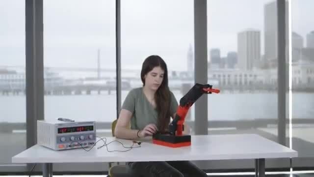 ساخت بازوی رباتیک با پرینتر سه بعدی