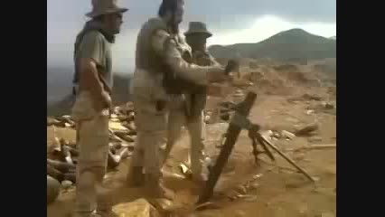 مفتی جهاد نکاح در حال شلیک خمپاره