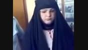 دستگیری یک داعشی در حال فرار با لباس زنانه