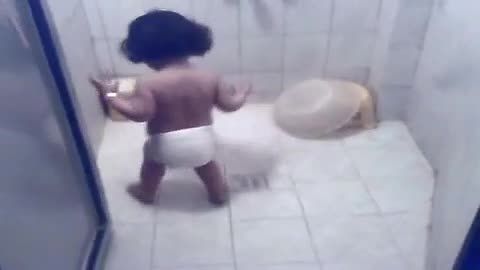 دختر بچه رقاص