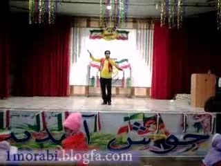 شعر و سرود در جشن 22 بهمن ثامن الائمه (ع)