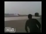 فرود جنگنده ایرانی بدون چرخ