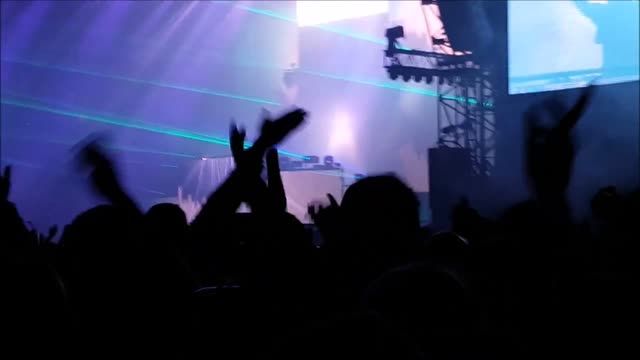 Calvin Harris - Blame (Bellahouston Park 2015)