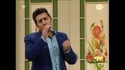 قسمتی از اجرای محمود لاکتراش در  برنامه زنده باد زندگی
