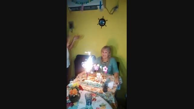 آتیش گرفتن سر یک خانم در جشن تولدش :((