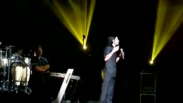 سوتی محسن یگانه  در کنسرت....