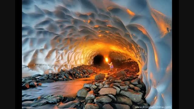 یک تونل یخی در روسیه