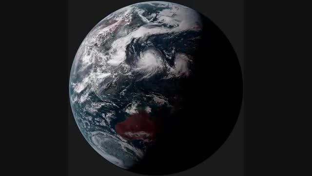 یک روز کامل کره زمین از فاصله 35 هزار کیلومتری