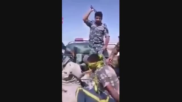 شوخی سرباز با داعشی افغانی دستگیر شده