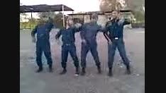 رقص سربازان ایرانی(آخرخنده