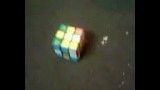 حل مکعب روبیکیکی که تو کمتر از 5 ثانیه حل می شد!!!!!!