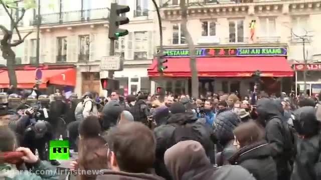 استفاده از گاز فلفل برای معترضین فرانسوی