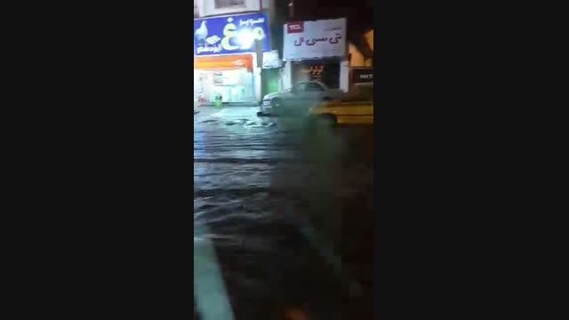بارش باران و آب گرفتگی معابر ایزدشهر