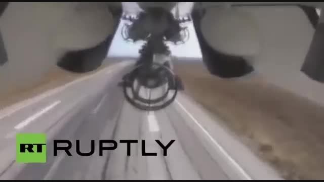 فیلم بمباران مواضع داعش توسط جنگنده های روسی
