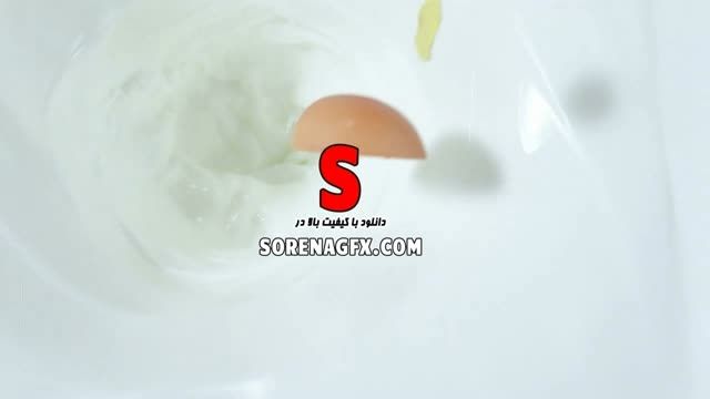 دانلود فوتیج و فیلم استوك فوتیج با شیر و میوه