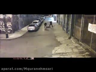 ضرب و شتم یک مرد توسط پلیس آمریکا ...